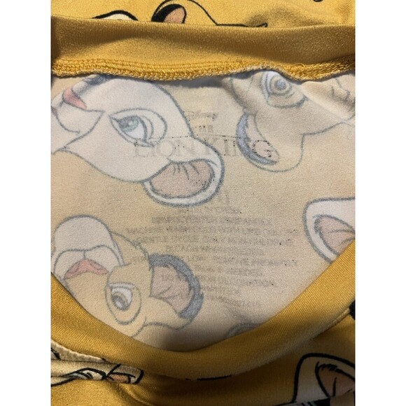 DISNEY THE LION KING SIMBA TOSS SHIRT JUNIORS SIZE XL - Picture 3 of 3